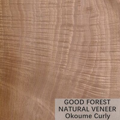 Le contreplaqué en bois naturel de placage d'Okumen a adapté l'épaisseur aux besoins du client de 0,18 - de 0.55mm