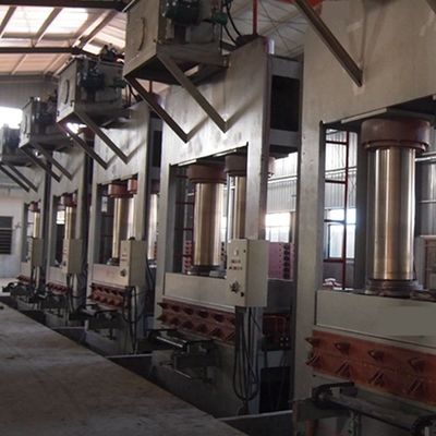 Couleur populaire Placage de bois d'ingénierie 0.45mm Qualité d'exportation professionnelle GBE-X7018