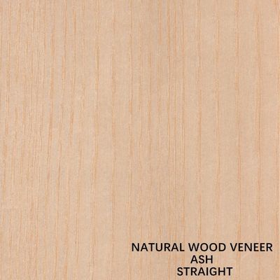 Faisceau de bois blanc naturel à coupe carrée, longueur de grain droit 2050-3200 mm pour meubles et portes