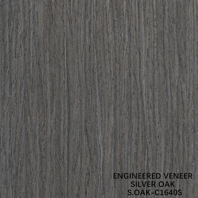 Veneur de bois d'ingénierie sophistiquée en chêne d'argent coupé pour porte et armoire face allongée taille 3100mm