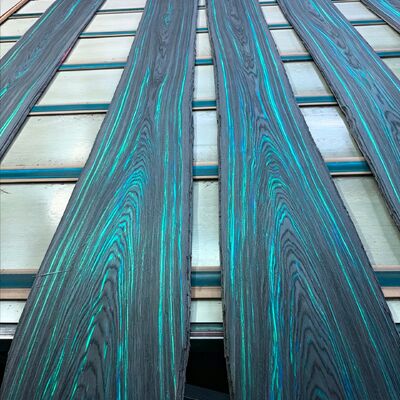Placage en bois naturel écologique teint à la plante, placage en bois décoratif coloré iridescent pour meubles, armoires et décoration murale intérieure