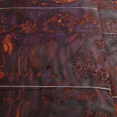 Veneer de bois naturel teint de plantes iridescentes vives, veneer de bois décoratif écologique durable pour le design de meubles d'intérieur de luxe