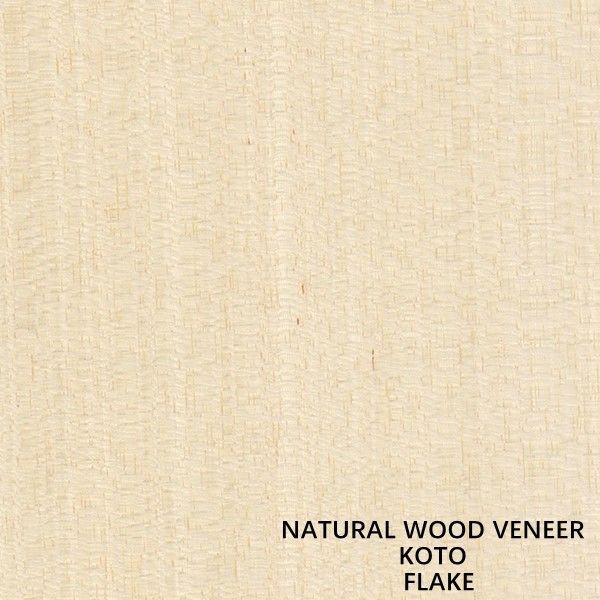 Le quart naturel de placage en bois de Koto a coupé la bonne capacité d'approvisionnement de grain droit spécial de flocon pour teindre le processus