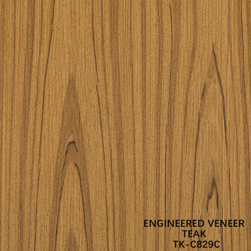 Façade en feuille de placage en bois de teck génétiquement modifié Panneau de couronne de grain de 0,55 mm d'épaisseur pour armoire