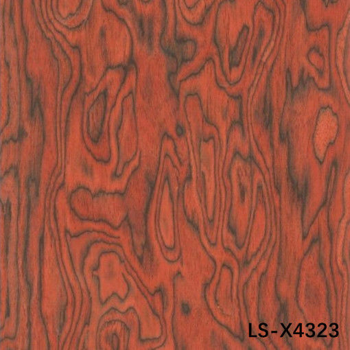 Couleur rouge 2500-3100 mm Veneur en bois d'ingénierie pour meubles