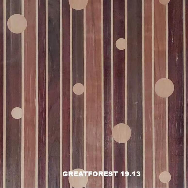 Parquet artistique en bois Faisceau de collage symétrique motif géométrique riche en couleurs Peinture en bois 0,55 mm