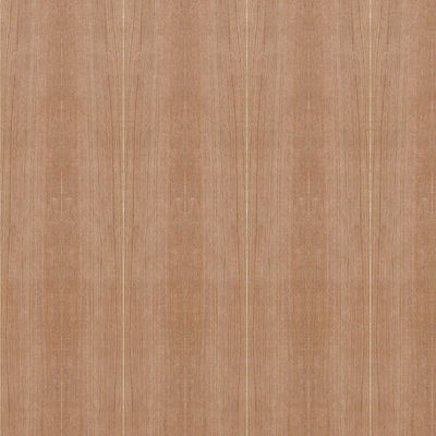 Les forces de défense principale naturelles de fantaisie de placage en bois de chêne rouge/grain droit de carton gris pour le Cabinet lambrissent la longueur de 2440/2745/3050mm