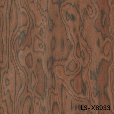 Design de porte moderne en faisceau de bois personnalisé
